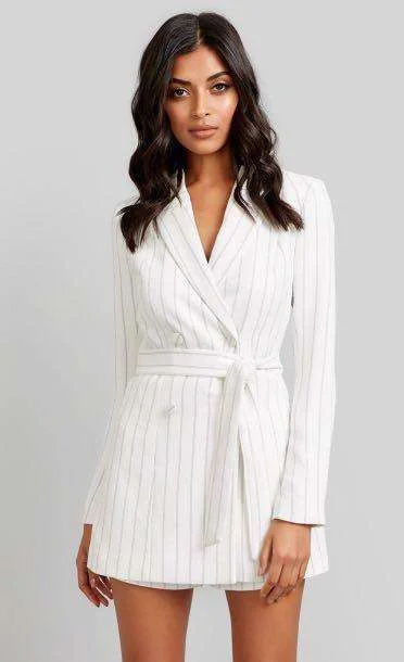 Friends and Family Sale casual midi dresscasual midi dressKOOKAI Pinstripe Blazer Playsuit - RRP $189 Friends and Family Sale casual midi dresscasual midi dressKOOKAI Pinstripe Blazer Playsuit - RRP $189