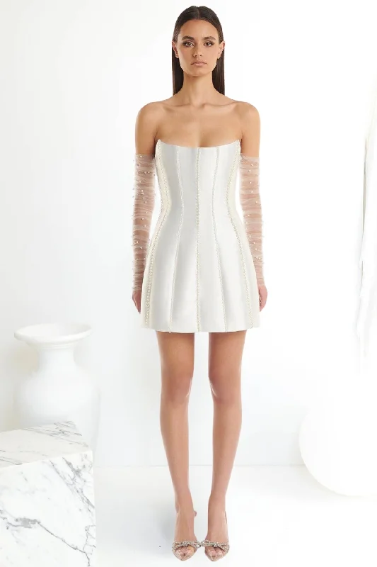 Bargain Bin form-fitting dressform-fitting dressELIYA Kayla Dress