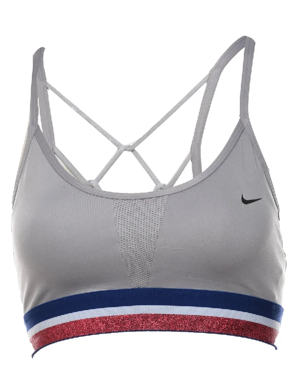 Markdown Madness long-sleeve coatNike Grey Sports Bra - S