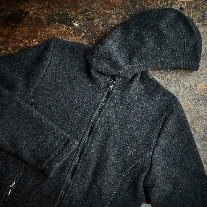 Limited Time Offer contemporary coatAdults Merino Wool Fleece Jacket - Black