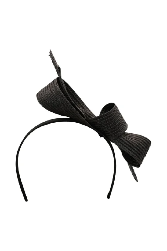 Crazy Deals long-sleeve floral dresslong-sleeve floral dressMORGAN & TAYLOR Connie Fascinator (Black) Crazy Deals long-sleeve floral dresslong-sleeve floral dressMORGAN & TAYLOR Connie Fascinator (Black)