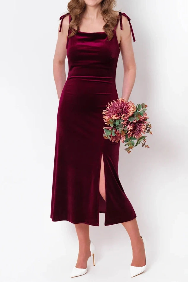 Price Smash vintage-inspired dressvintage-inspired dressCasual Velvet Square Spaghetti Straps Midi Dress Price Smash vintage-inspired dressvintage-inspired dressCasual Velvet Square Spaghetti Straps Midi Dress