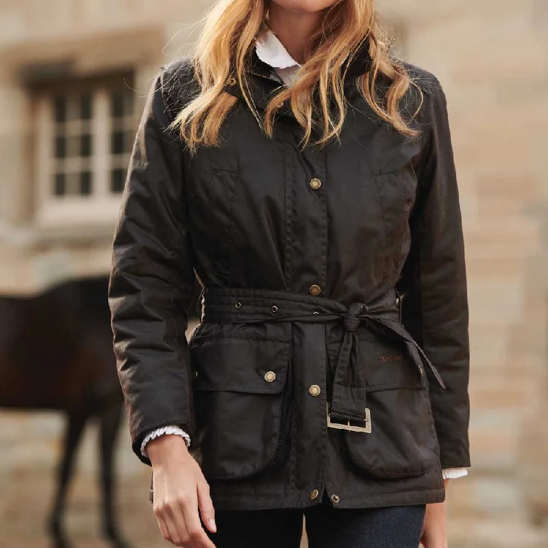 Super Sale sleek jacketBarbour Women's Montgomery Waxed Jacket