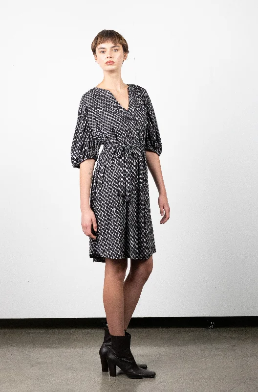 Online Only office dressoffice dressELBOW SLEEVE PLEATED HI LOW SHIRT DRESS W/SASH - D3101X-94590 Online Only office dressoffice dressELBOW SLEEVE PLEATED HI LOW SHIRT DRESS W/SASH - D3101X-94590