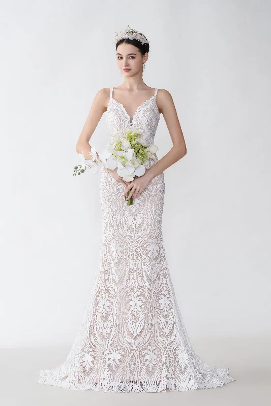 Special Discount Beautiful Lace Spaghetti Strap Trumpet Wedding Dress GJS2429