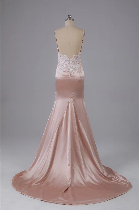 Special Promotion Beautiful Open Back Sweep Train Prom Dress with Lace Appliques