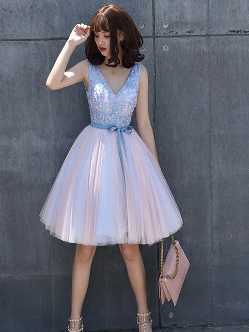 Discount Extravaganza Beautiful Homecoming Dress Beading Lace Tulle Bowknot Short Prom Dress Party Dress JK355