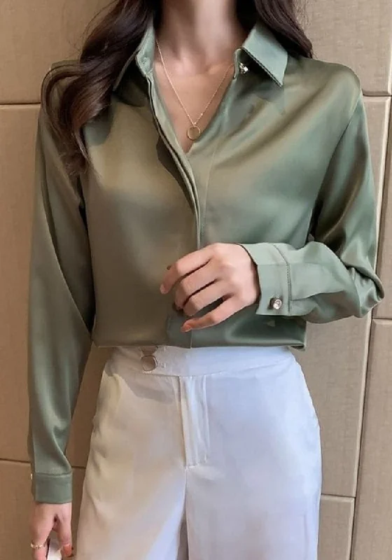 Last Chance flowy dressflowy dressGreen Satin Blouse
