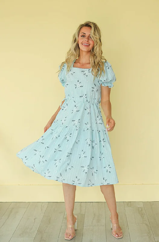 One-DAY Sale Ellis Blue Floral Midi Dress - DM Exclusive - Restocked