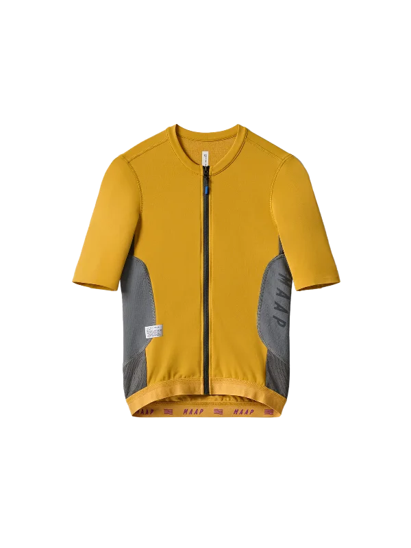 Deep Discounts slim fit workout hoodieWomen's Alt_Road™ Jersey