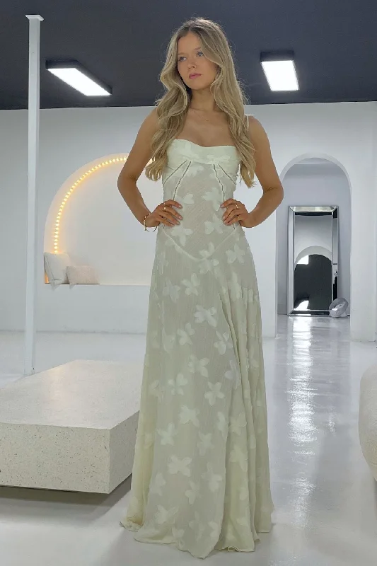 Buy Now sleek dresssleek dressHOUSE OF CB Seren Maxi (Vintage White)
