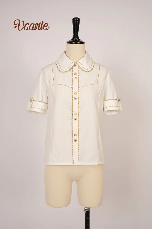 white short sleeve shirt