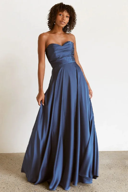 Epic Deals fitted dressfitted dressTANIA OLSEN Manuka Dress (Midnight Blue)