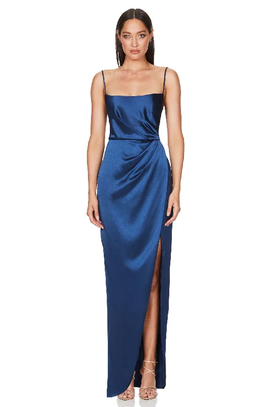 Can't Be Beat elegant dresselegant dressNOOKIE Amelia Gown (Midnight) - RRP $299