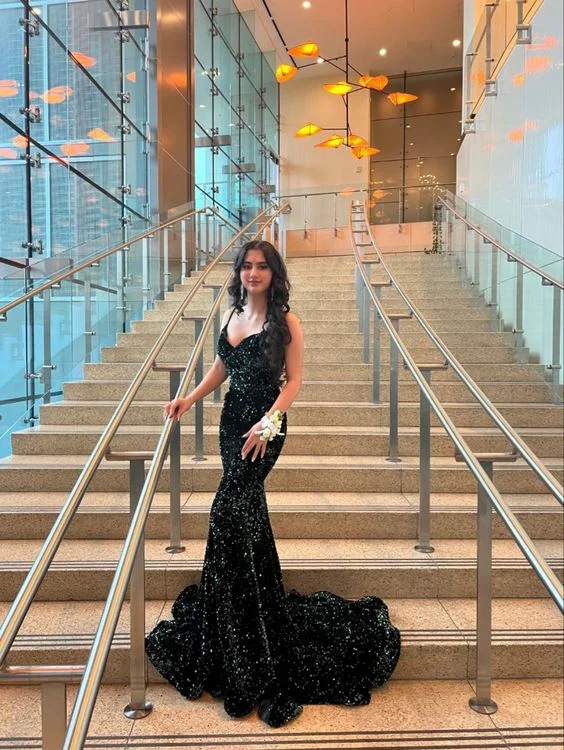 Closeout satin dresssatin dressMermaid Green Sequin Long Evening Dress Charming Prom Dress Y438 Closeout satin dresssatin dressMermaid Green Sequin Long Evening Dress Charming Prom Dress Y438
