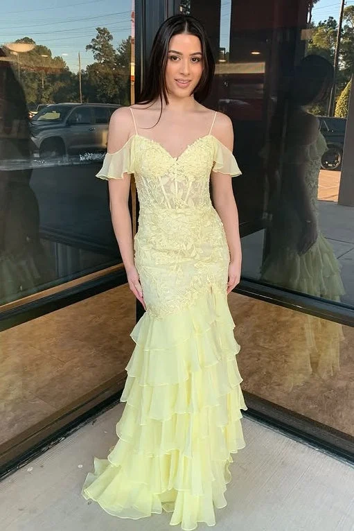 Limited Availability printed dressprinted dressOff-Shoulder Sleeveless Two Tone Tiered Long Prom Dress Limited Availability printed dressprinted dressOff-Shoulder Sleeveless Two Tone Tiered Long Prom Dress