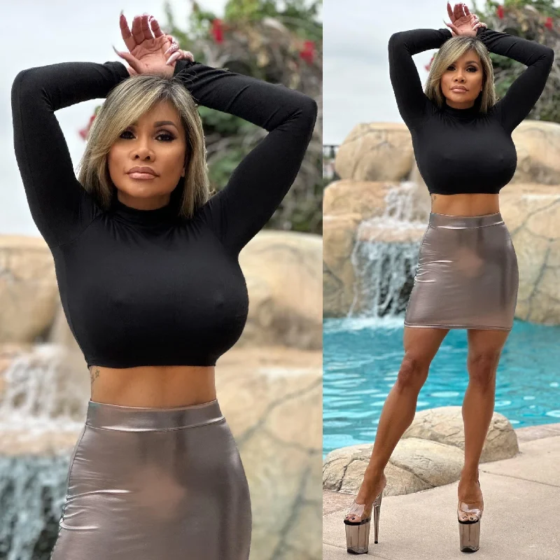 Price Drop Alert high-waisted dresshigh-waisted dressConnie's TOP SHELF CROP Top "BAD 🐩 🔥BLACK🔥LONG SLEEVE ...🥂" 🤫 Double fabric lining & Perfect Fit SPANDEX 🥰 Made in the USA😘