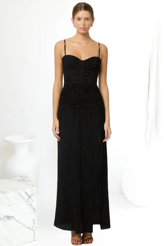 Closeout bodycon dressbodycon dressManning Cartell Double Time Pleat Dress (Black)